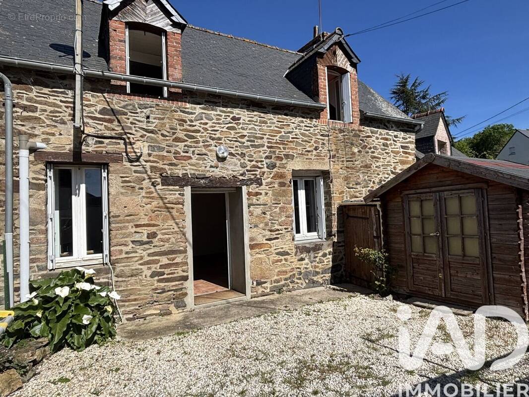 Photo 1 - Maison à PLENEE-JUGON
