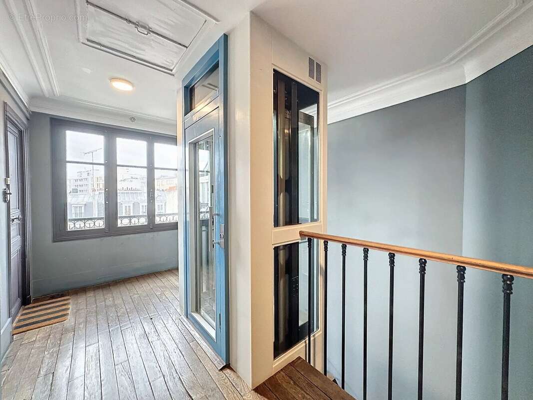 Appartement à PARIS-12E