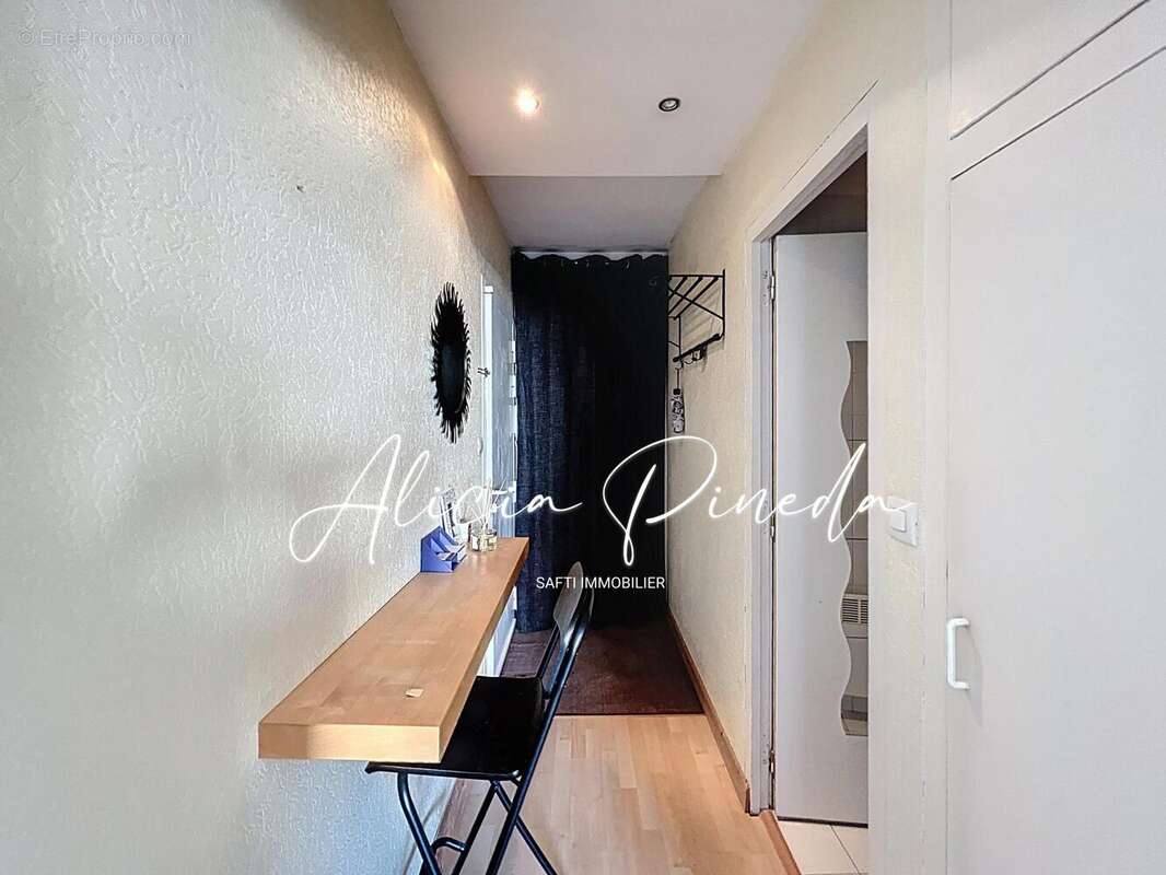 Photo 3 - Appartement à ASNIERES-SUR-SEINE