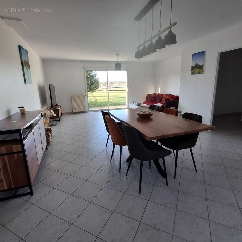 Maison à CHASSENEUIL-SUR-BONNIEURE