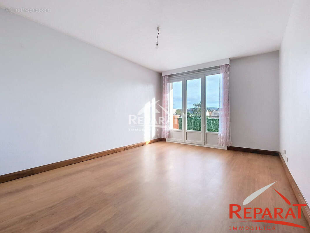 Appartement à BRIVE-LA-GAILLARDE