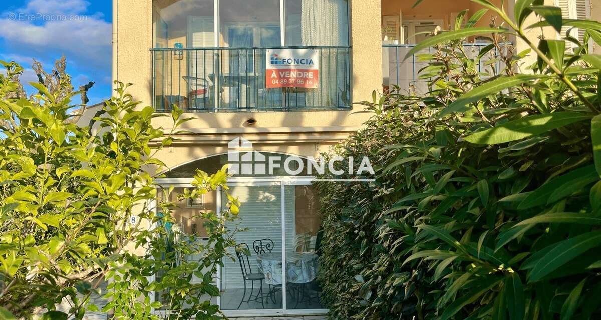 Appartement à LA LONDE-LES-MAURES