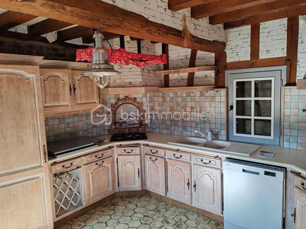 Maison à BOURNEVILLE