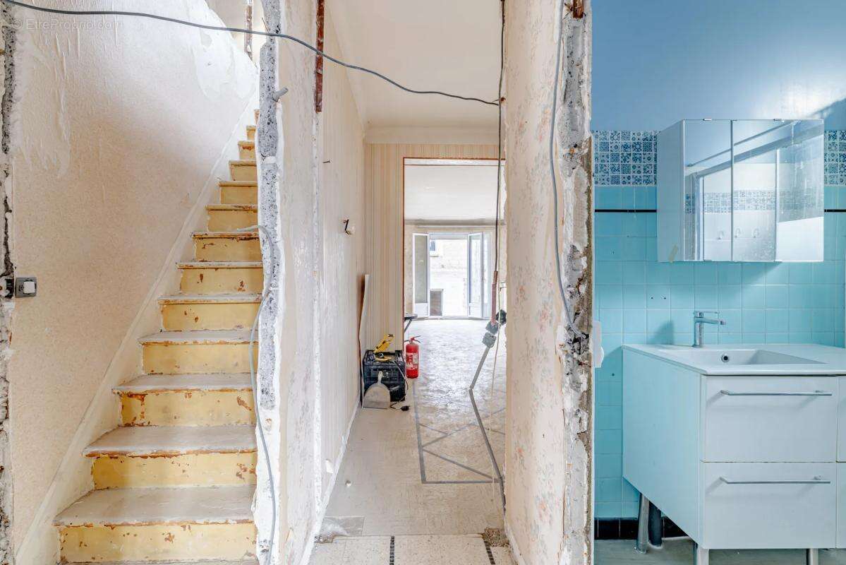 Maison à VIRY-CHATILLON