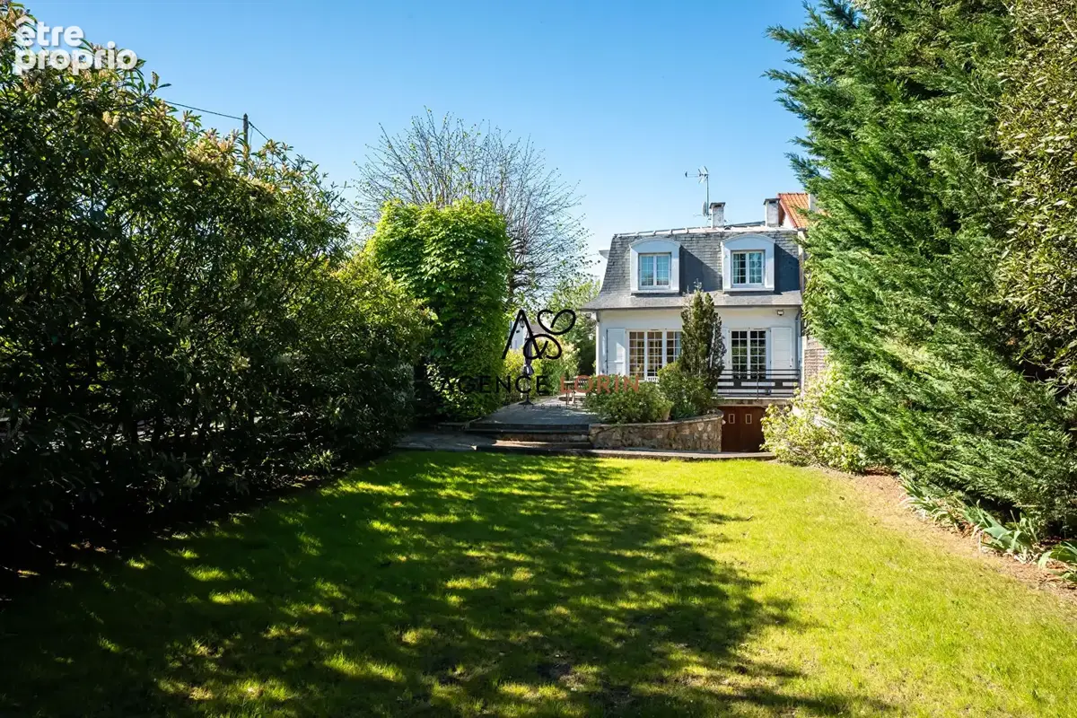 Maison Chatou - 8 pièces - 218 m² - photo 8