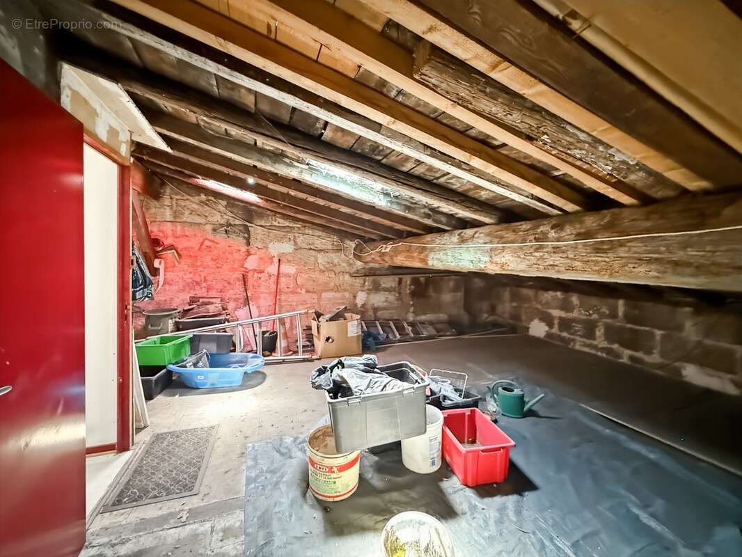 Idéal investisseur – Lumineux T2 bis de 46 m² – Bordeaux Capucins / Victoire - photo 10