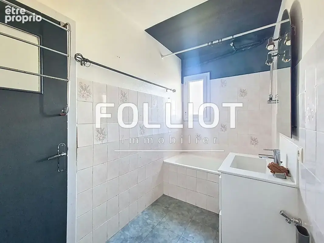 A VENDRE Appartement 4 pièce(s) 68.55 m2 à Caen  Rive Droite - photo 8