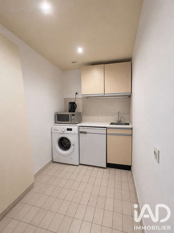 Appartement 35 m² à Neuilly-Sur-Seine  - photo 3