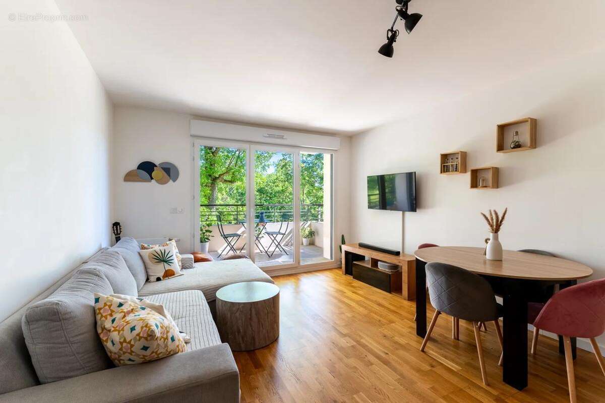 Appartement à BRY-SUR-MARNE