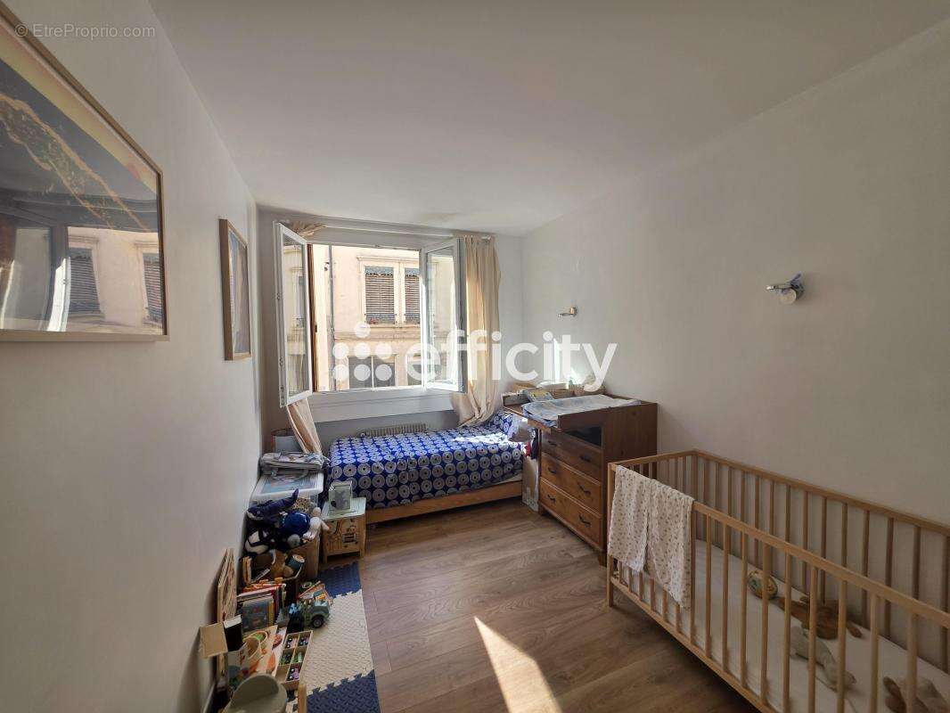 Appartement à VILLEURBANNE