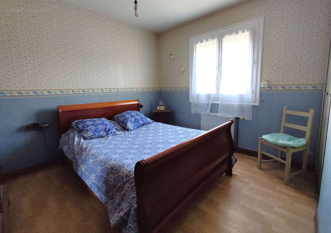 Maison à VILLEMANDEUR