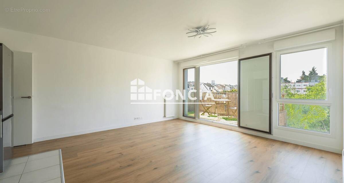 Appartement à RUEIL-MALMAISON