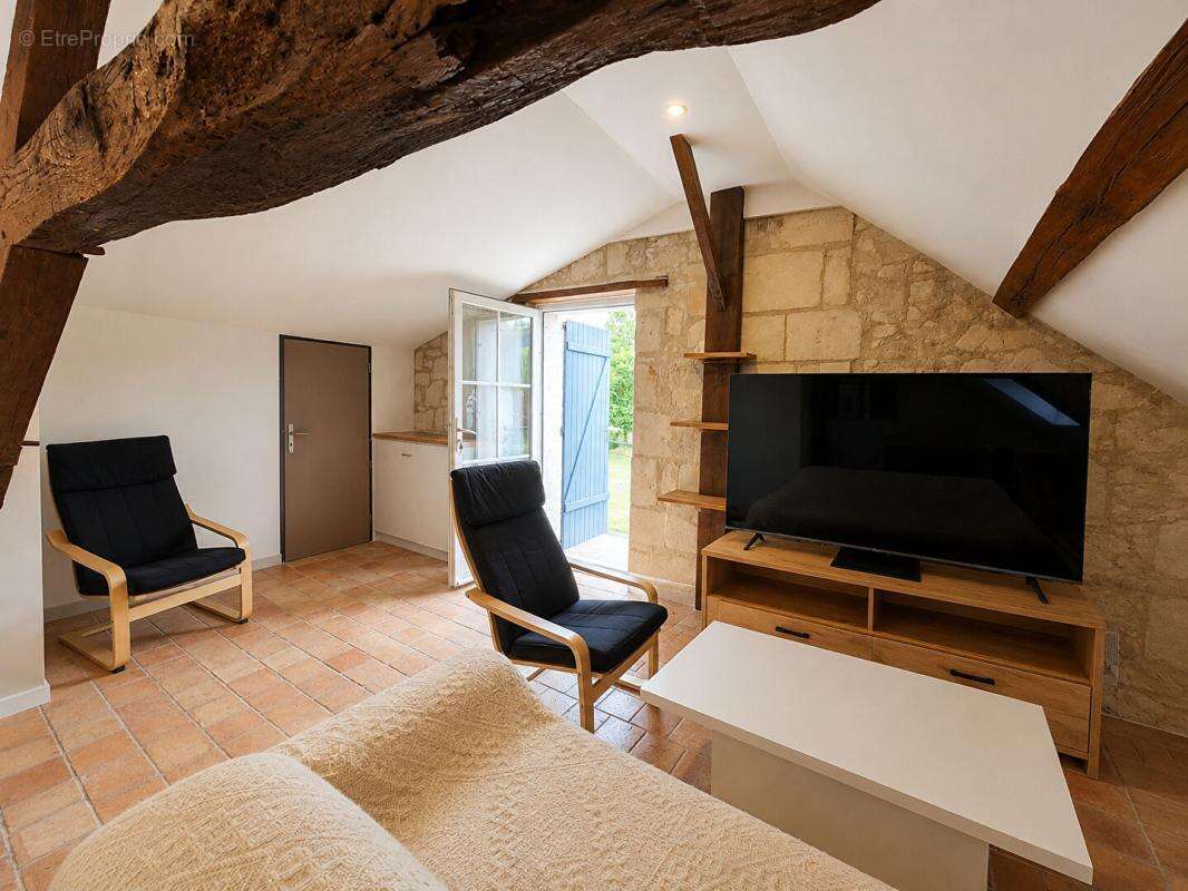 Maison à BRISSAC-QUINCE