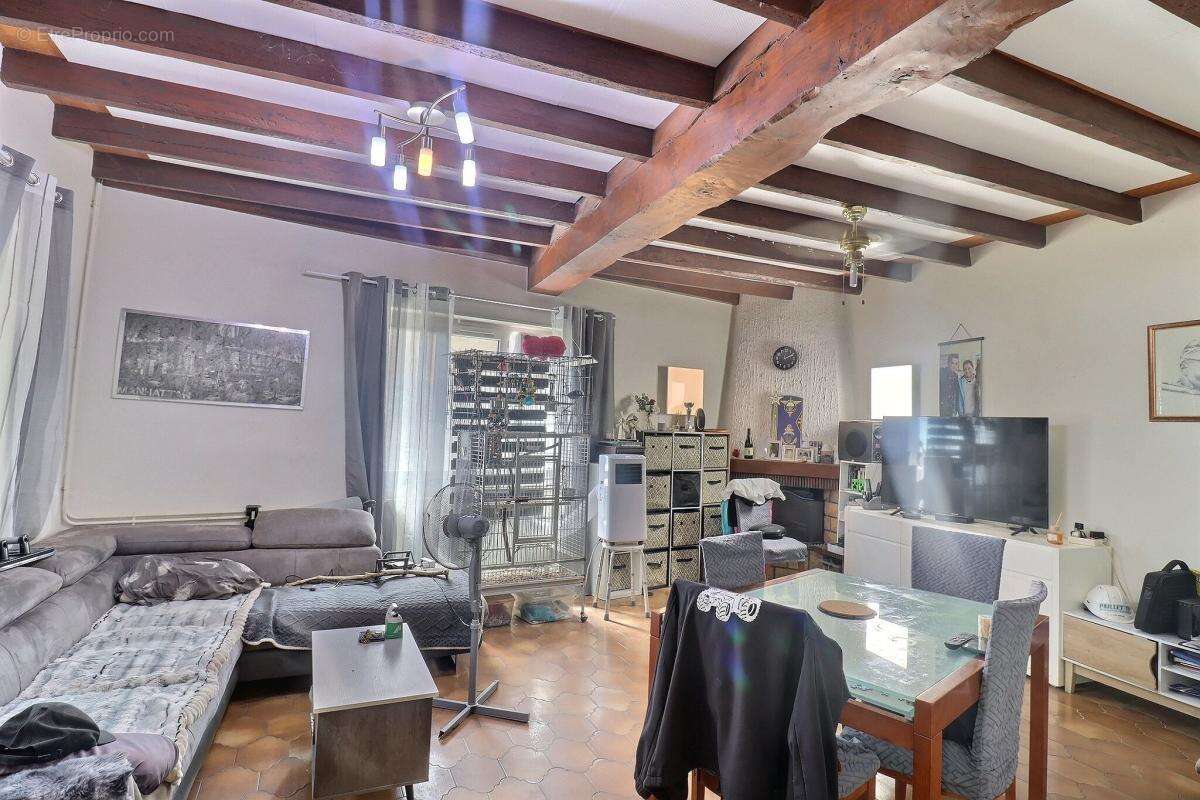 Maison à SERMERIEU