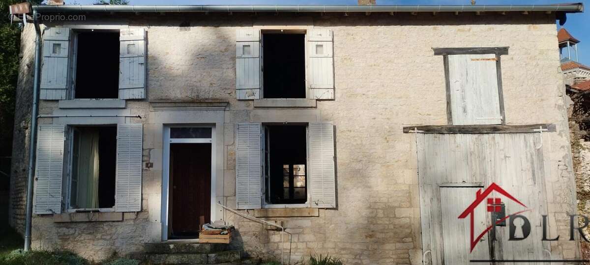 Maison à COLOMBEY-LES-DEUX-EGLISES