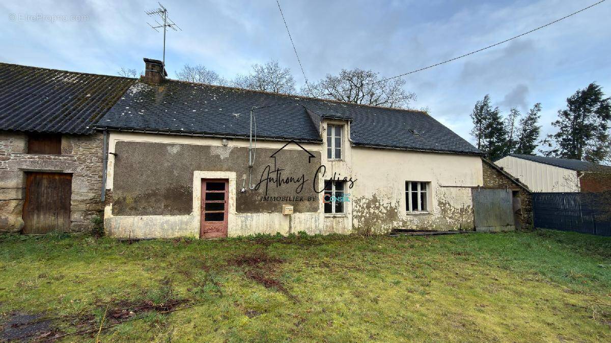 Maison à MOREAC