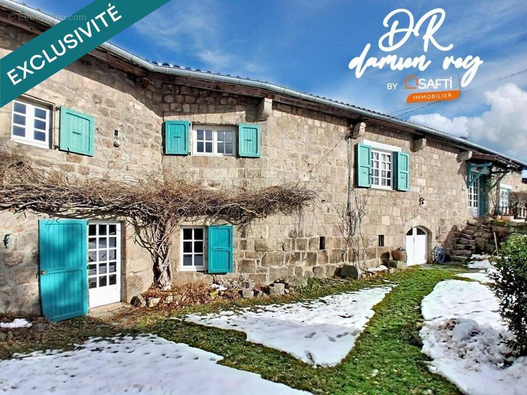 Maison 319 m² à Saint-Romain-Lachalm  - photo 2