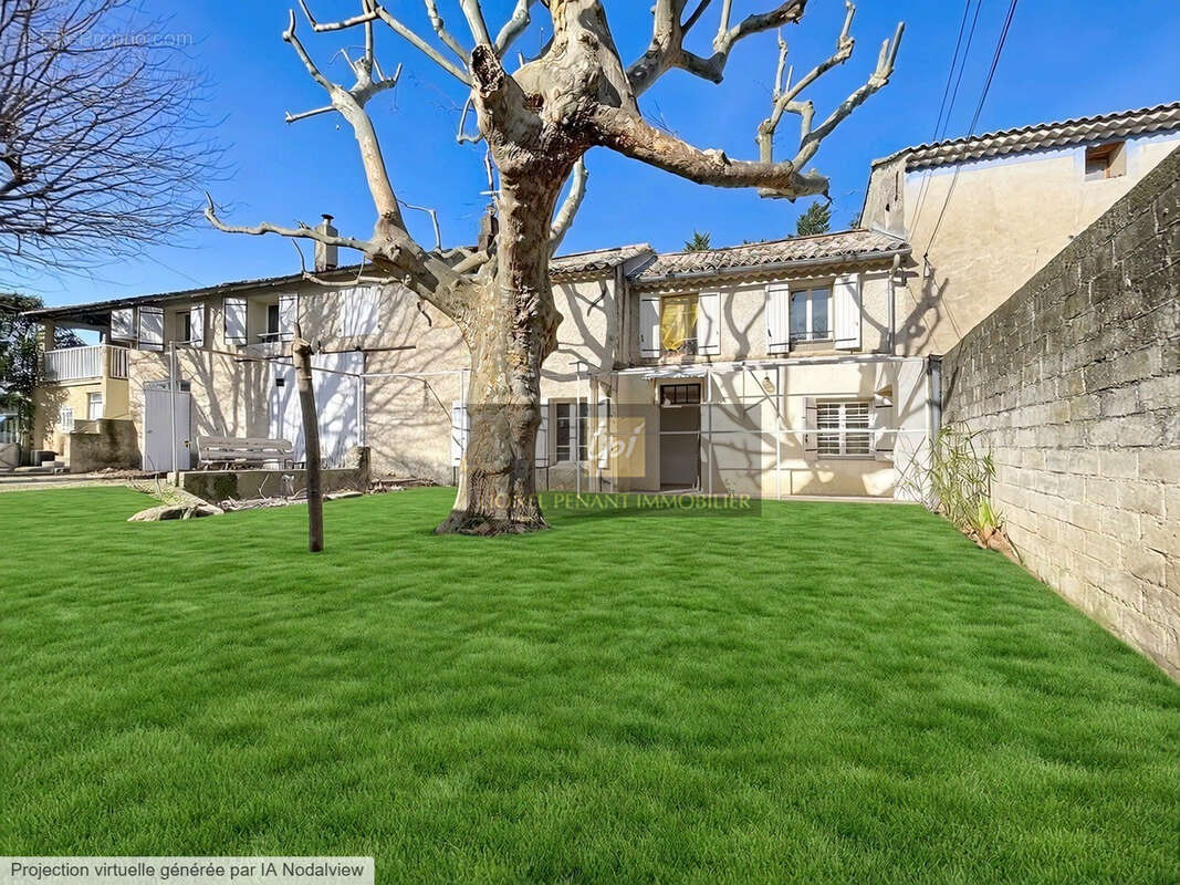 Maison à SARRIANS