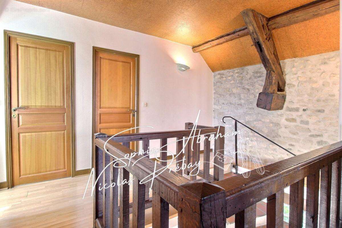 Propriété composée de deux habitations - photo 11