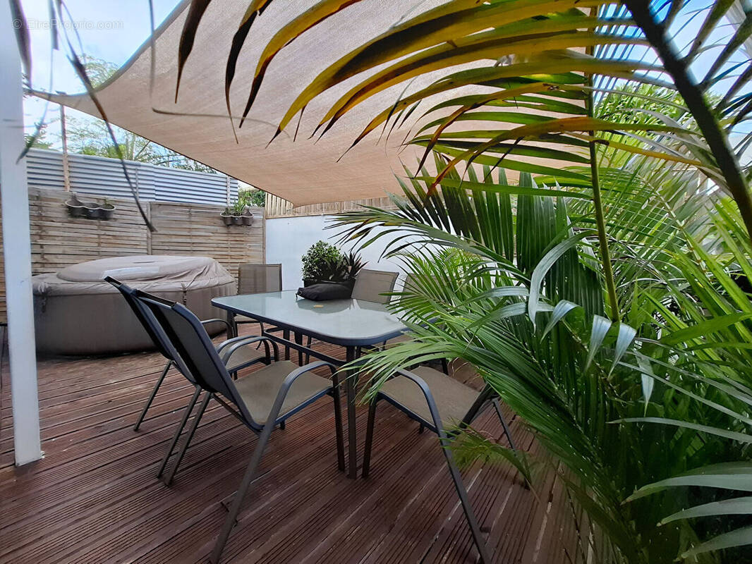 Appartement à SAINT-PIERRE