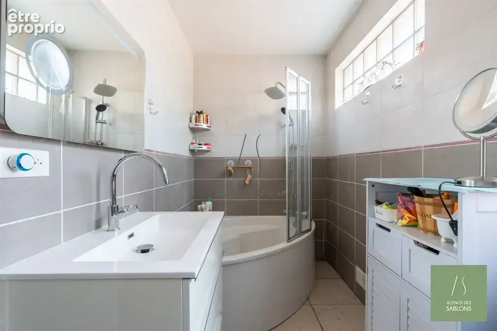 Appartement 4 pièces 89 m² à vendre à Chatou (78400) - photo 11