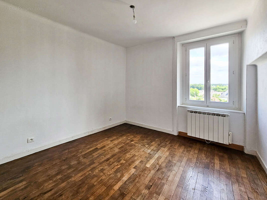 A VENDRE - Maison 3 chambres en centre-bourg de Tremblay - Idéal premier achat ou investissement - photo 10