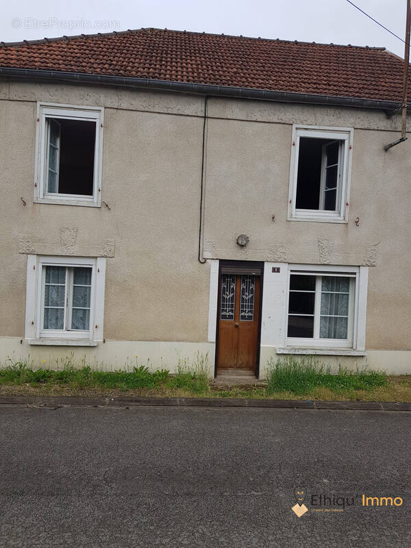 Maison à MONTIER-EN-L'ISLE