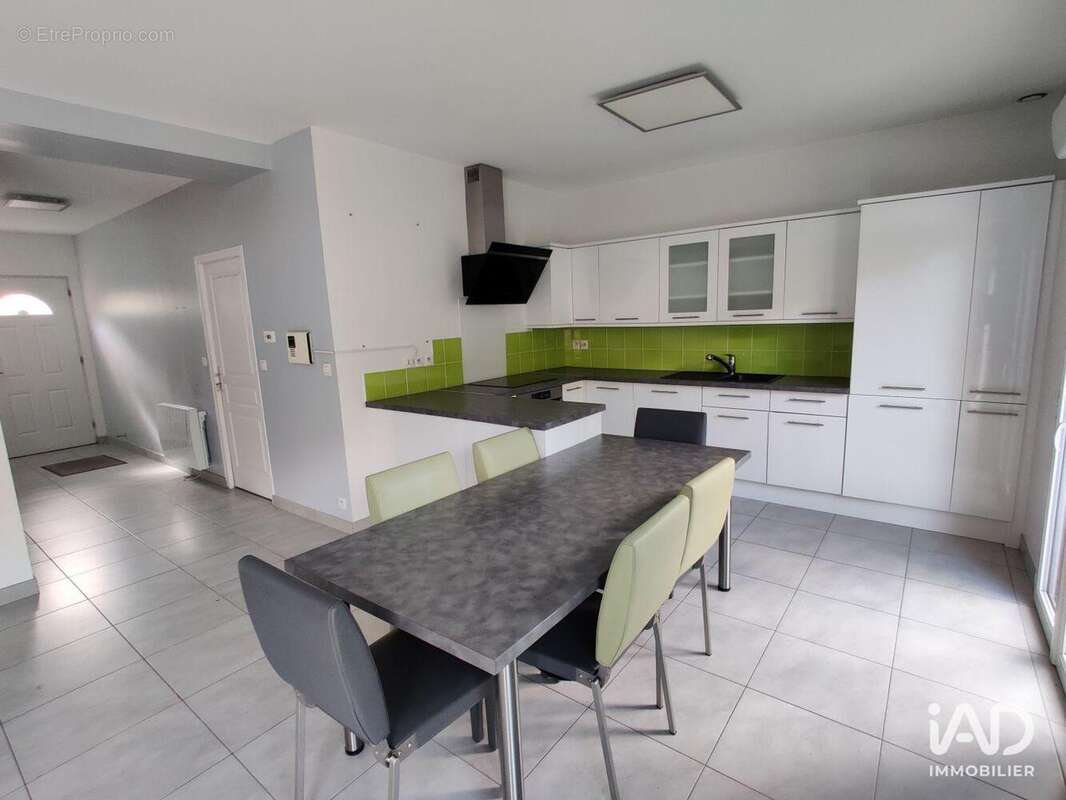 Photo 4 - Maison à NEUILLY-PLAISANCE