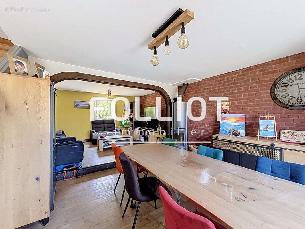 Maison 5 pièces à vendre à Courtils - Exclusivité FOLLIOT Avranches - photo 2