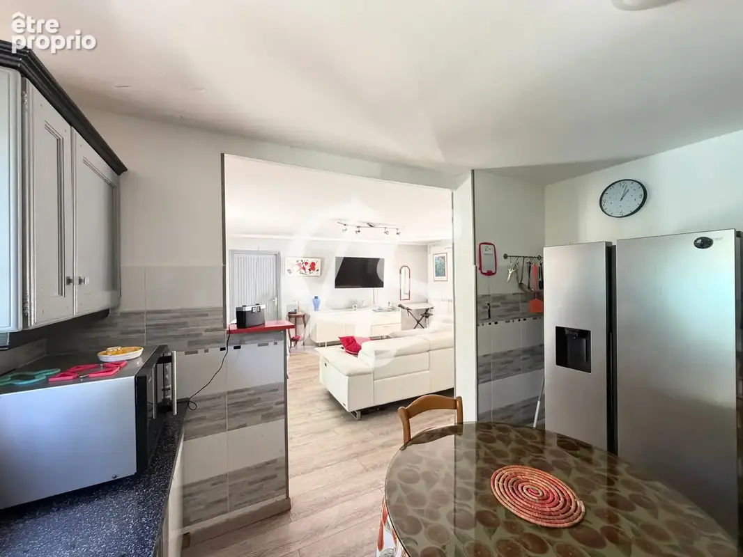 Maison t4 de plain-pied avec piscine, dépendances et terrain de 500m2 - photo 5