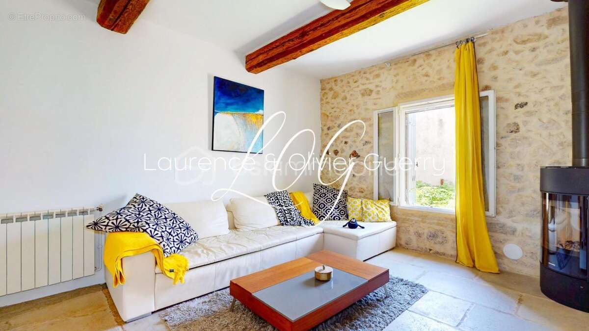 Maison à VAILHAUQUES