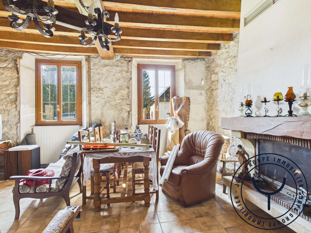Maison à NOGENT-SUR-SEINE