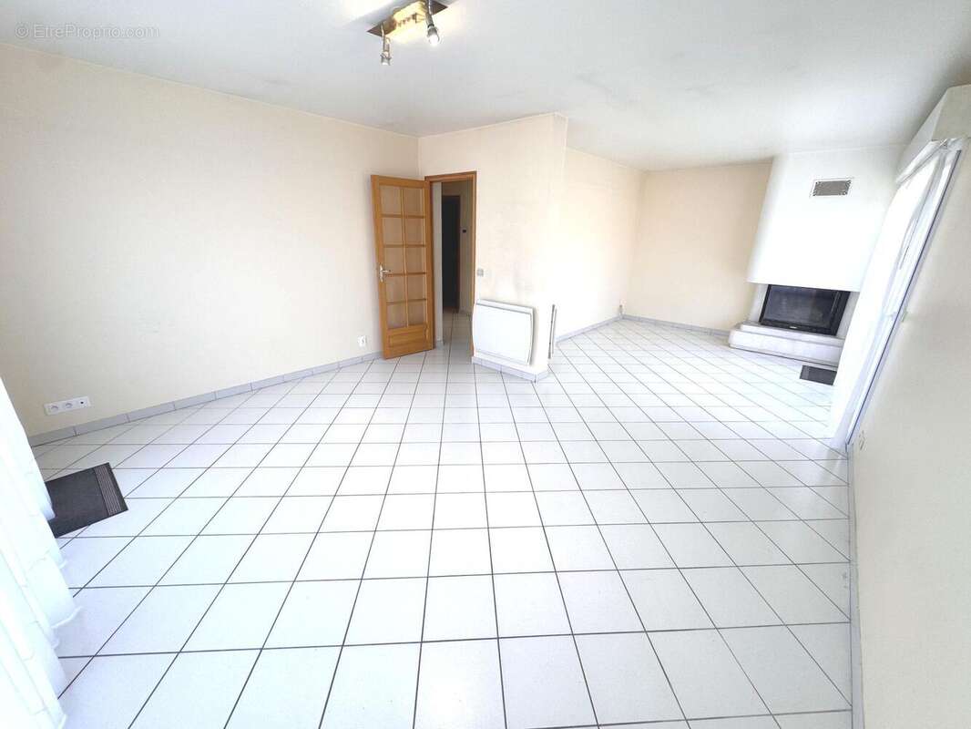Maison 190 m² à Villepreux  - photo 6
