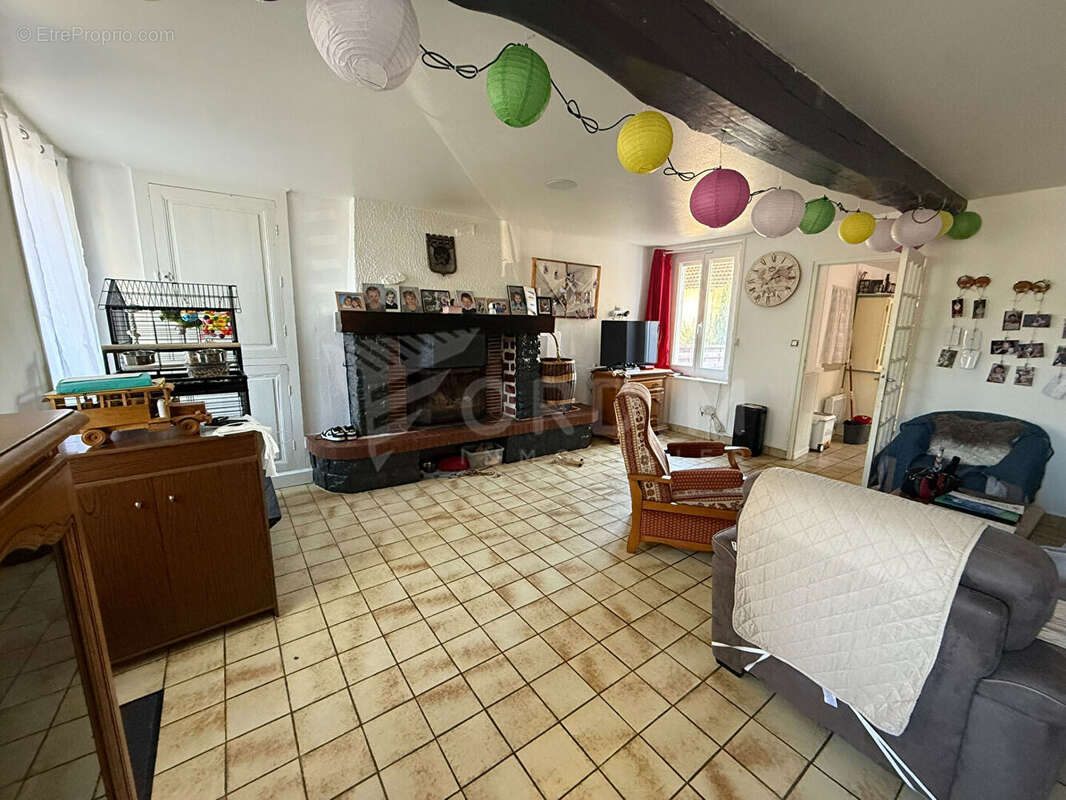 Investissement locatif à Sainpuits - photo 3