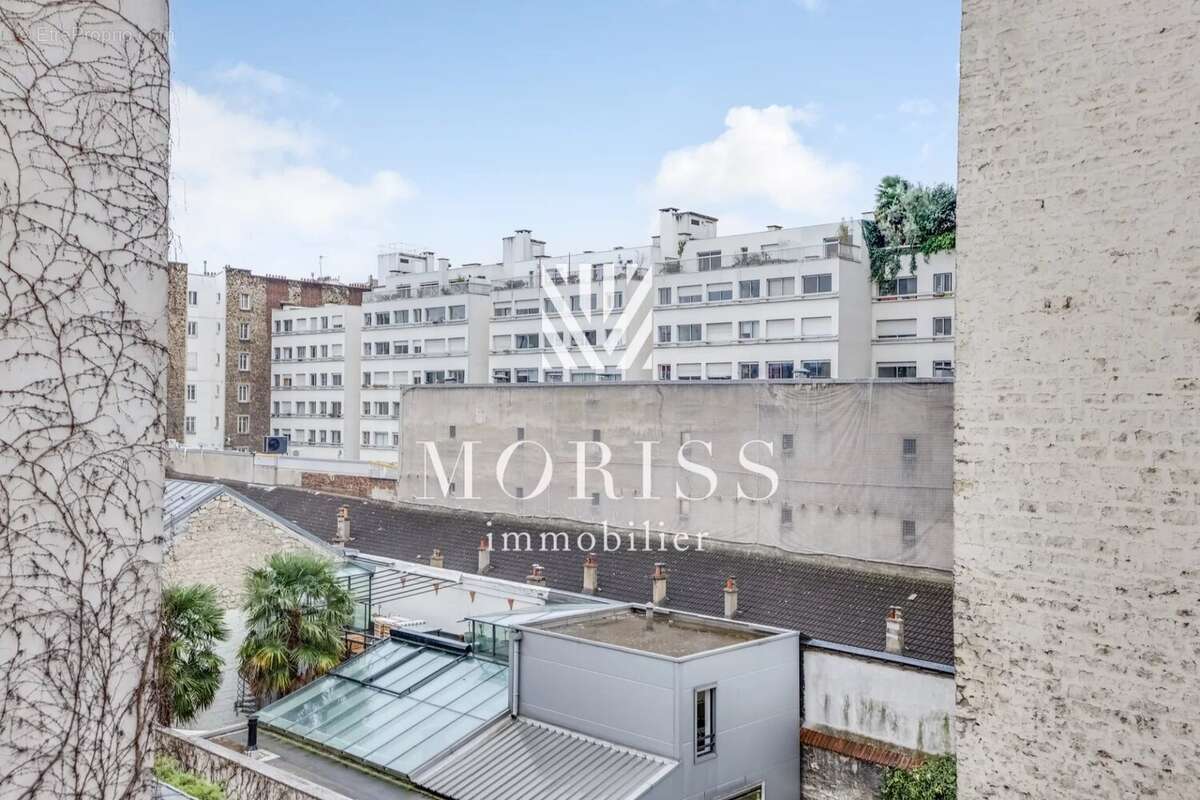 Appartement à PARIS-18E