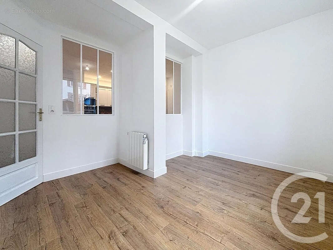 Appartement à MONTEREAU-FAULT-YONNE