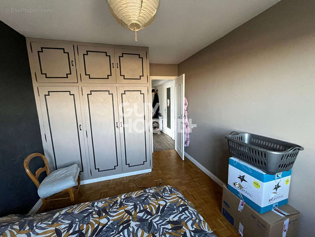 Appartement à OULLINS