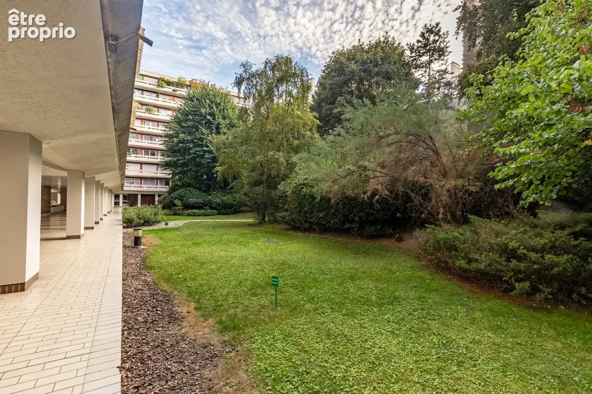 Appartement 59 m2 rue de La Roquette - Calme - photo 8
