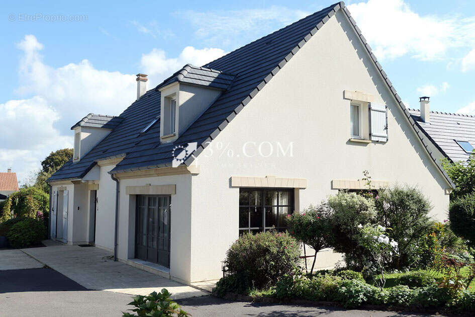 Maison à SAINT-REMY-BOSCROCOURT