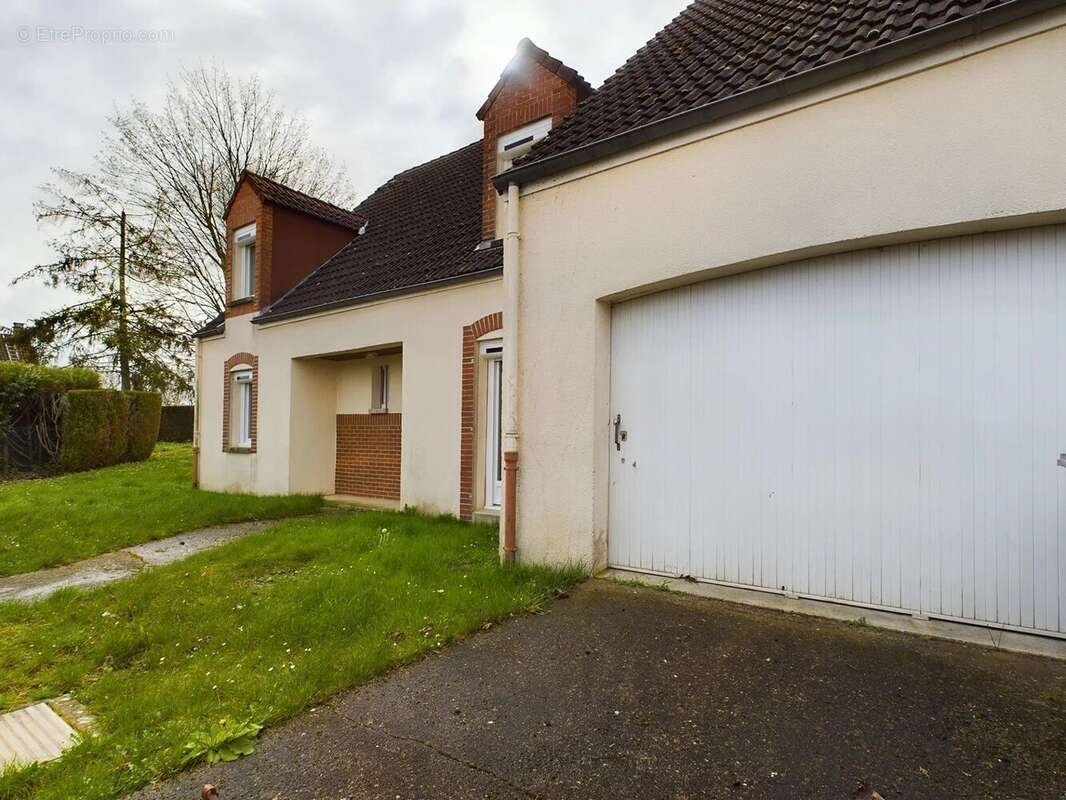 Maison à PONT-SUR-SEINE