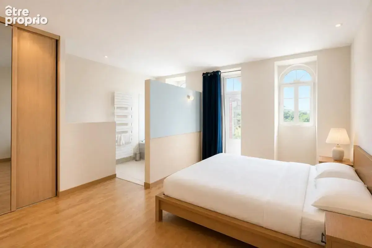 Maison de 10 pièces de 345.72 m² à Montravers - photo 14