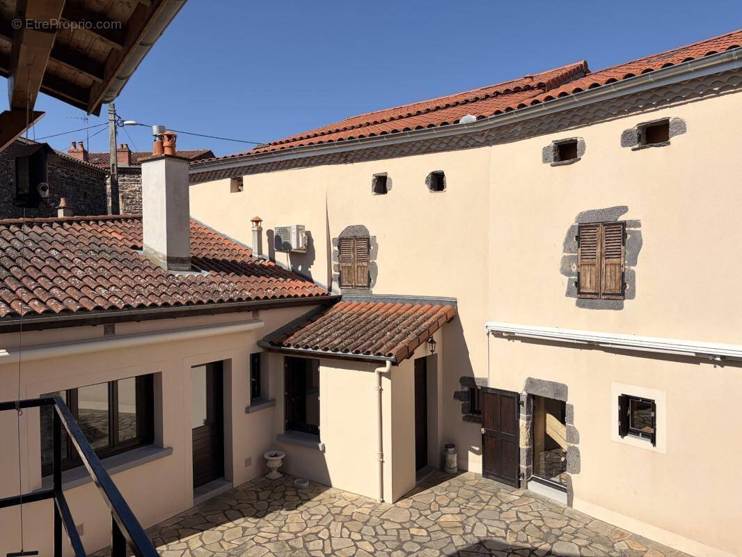 Maison à ANTOINGT