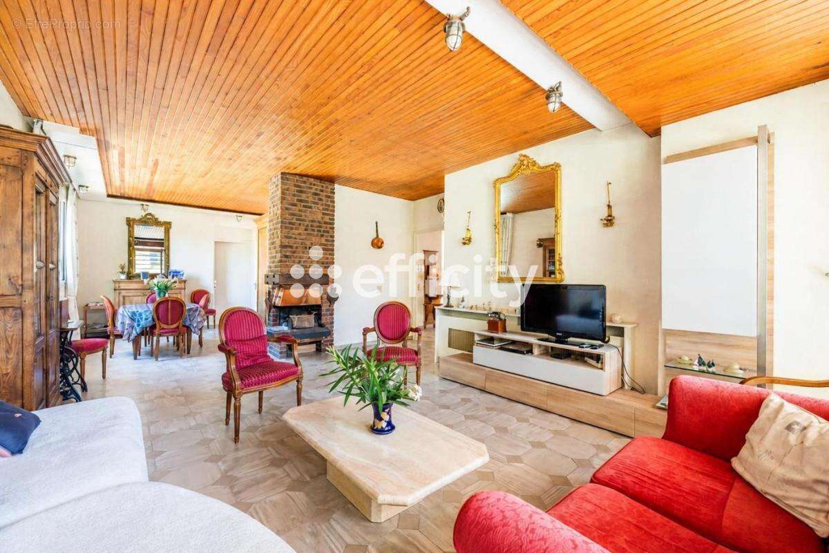 Maison 140 m² à Creteil  - photo 6