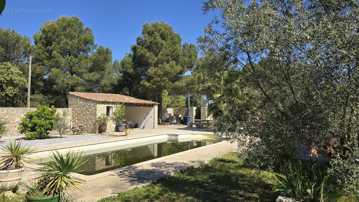 Maison à NIMES