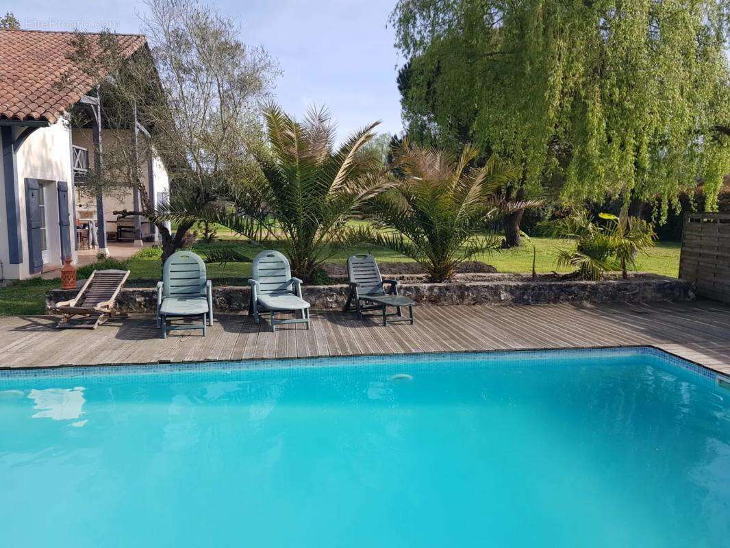 Maison à SAINT-JUSTIN