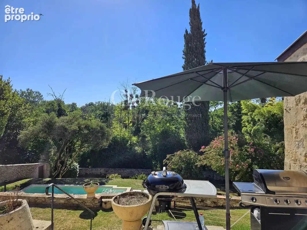 Proche de Monségur - Propriété de caractère en position privée, avec 4 chambres et piscine - photo 8