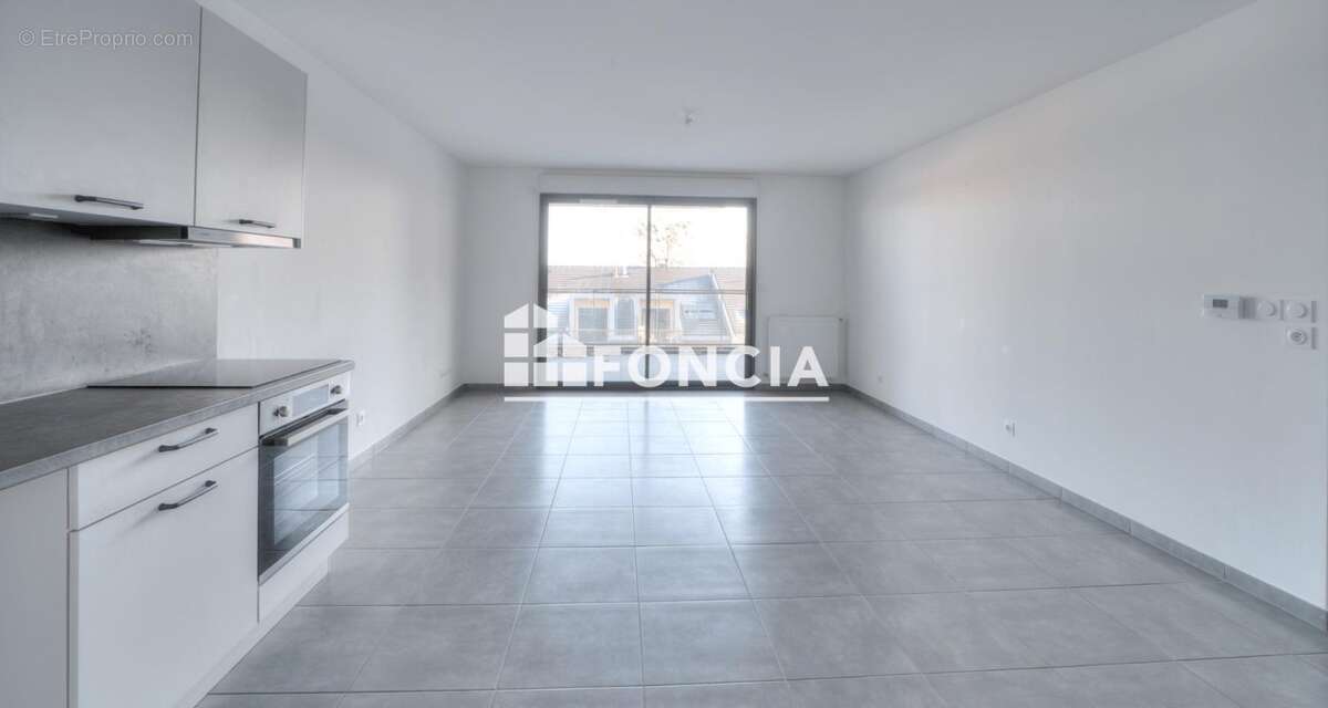 Appartement à DIVONNE-LES-BAINS