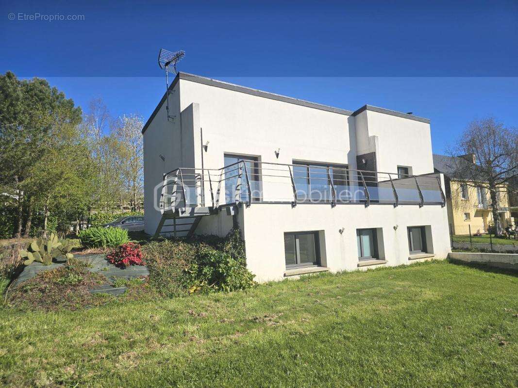 Maison à LA GACILLY