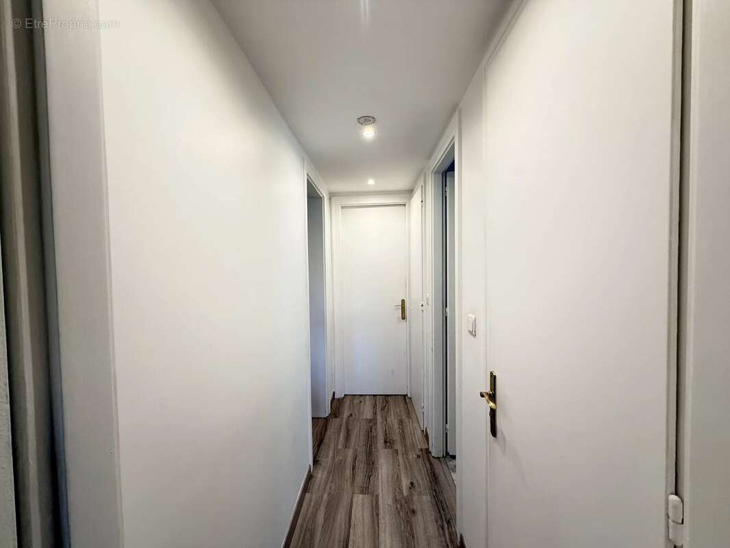 Appartement à CLICHY-SOUS-BOIS