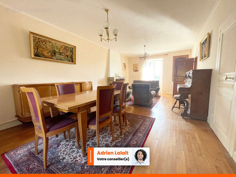 Maison à BERSAC-SUR-RIVALIER